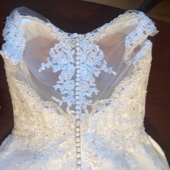 Meet your Posher, Danielle - Picture 5 of 16